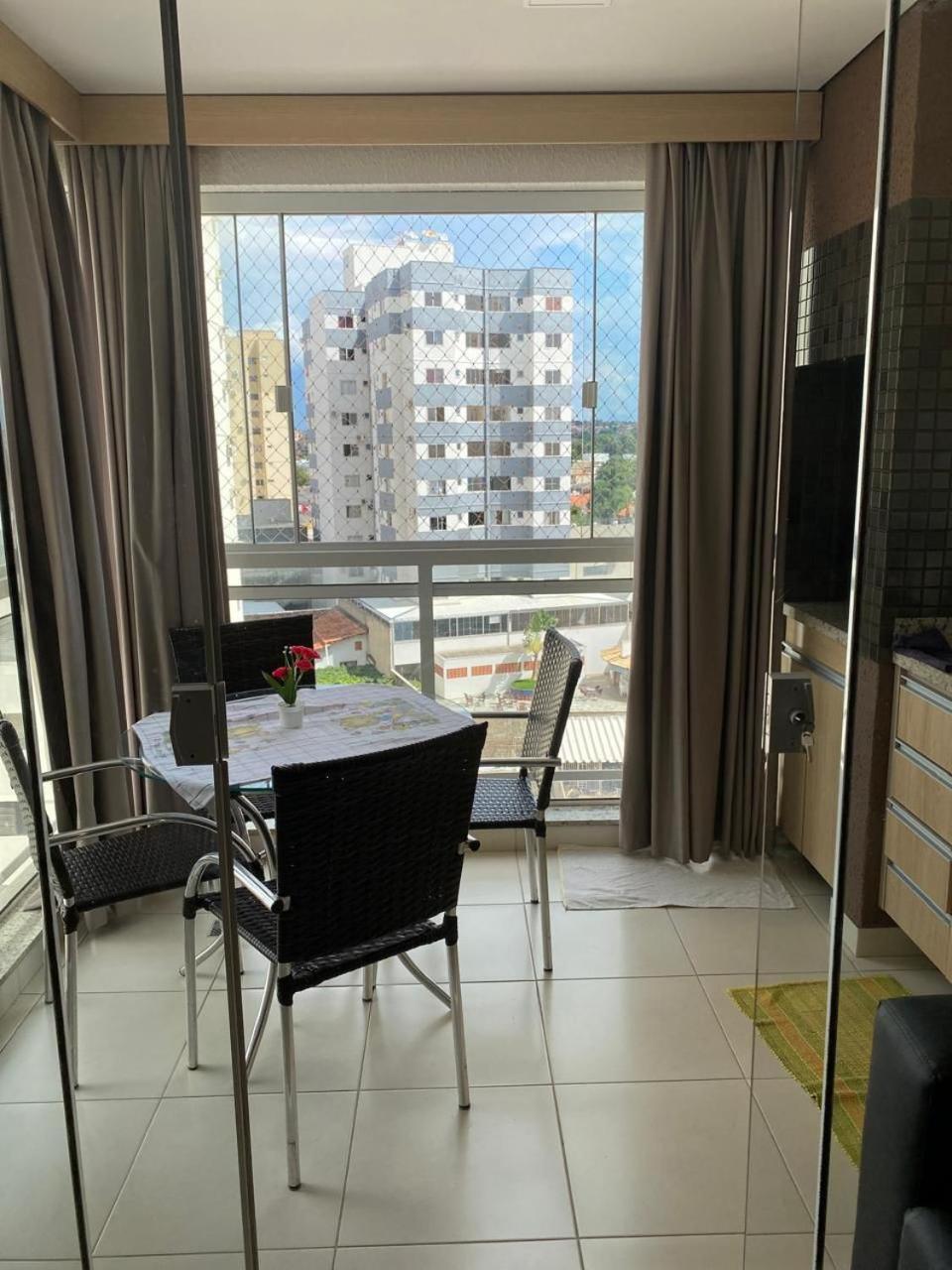 - Casa Da Madeira Apartamento Caldas Novas